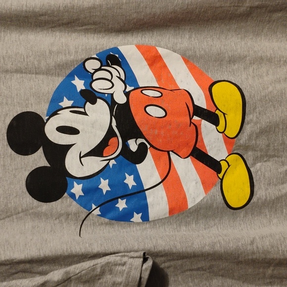 Disney Mickey Mouse American Flag Graphic Tee NWT - Picture 3 of 5